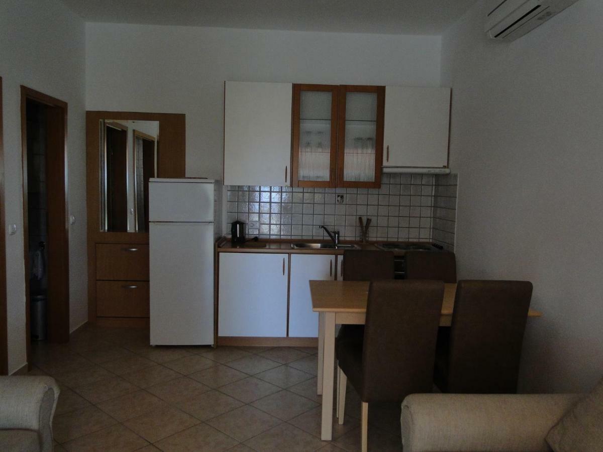 Appartement Zele à Dolac Extérieur photo