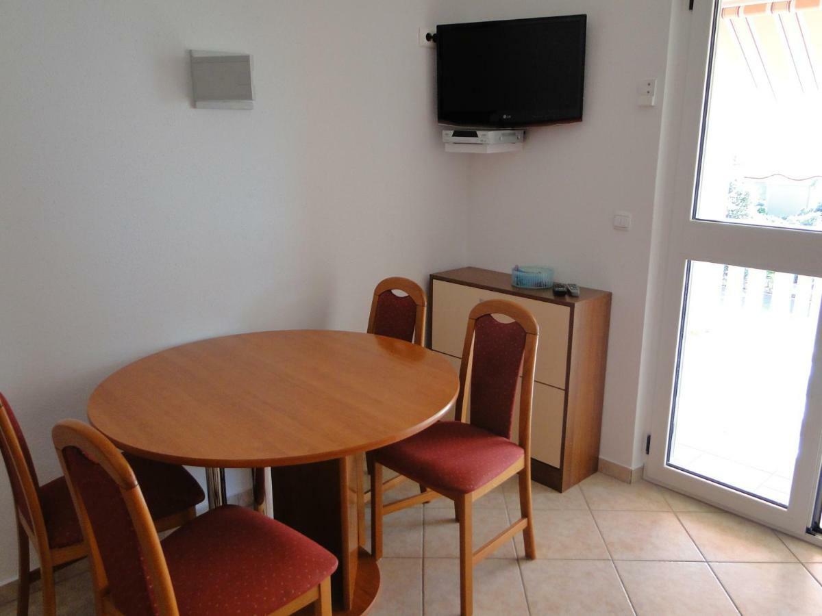 Appartement Zele à Dolac Extérieur photo