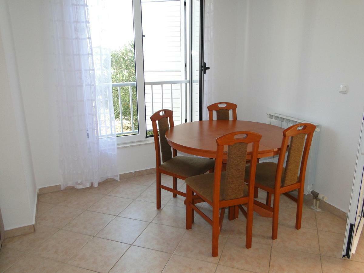 Appartement Zele à Dolac Extérieur photo