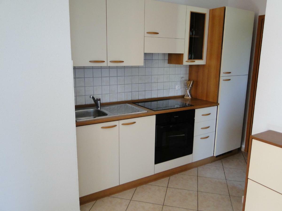 Appartement Zele à Dolac Extérieur photo