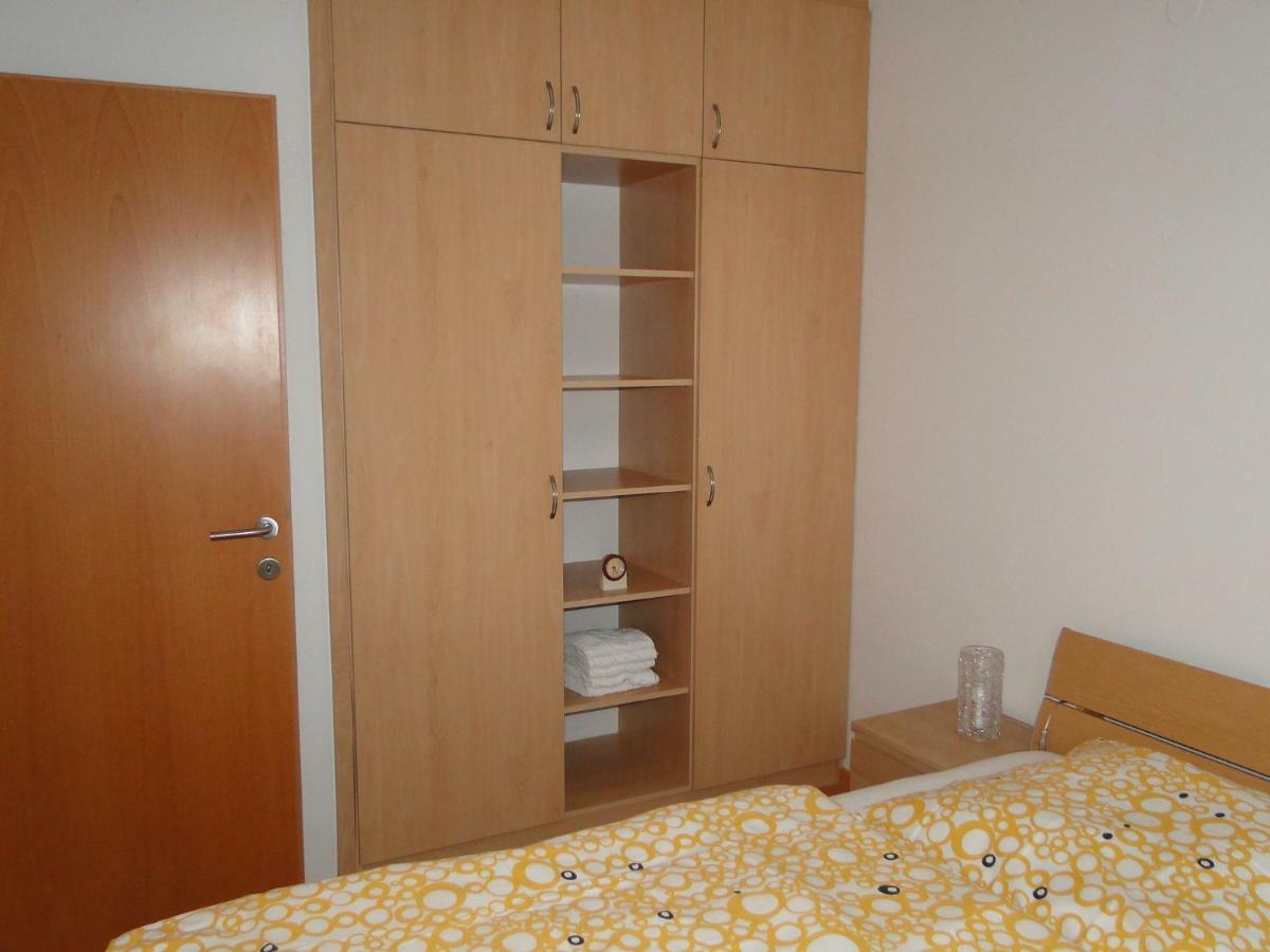 Appartement Zele à Dolac Extérieur photo